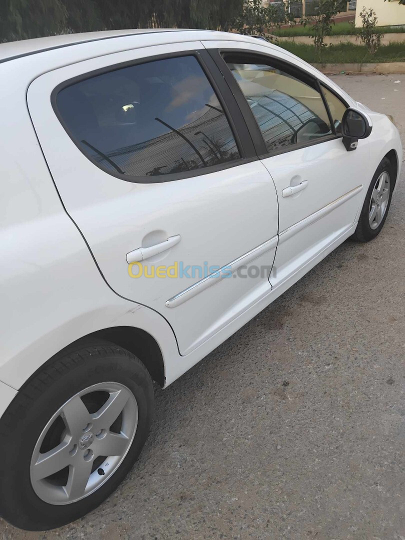 Peugeot 207 2012 207