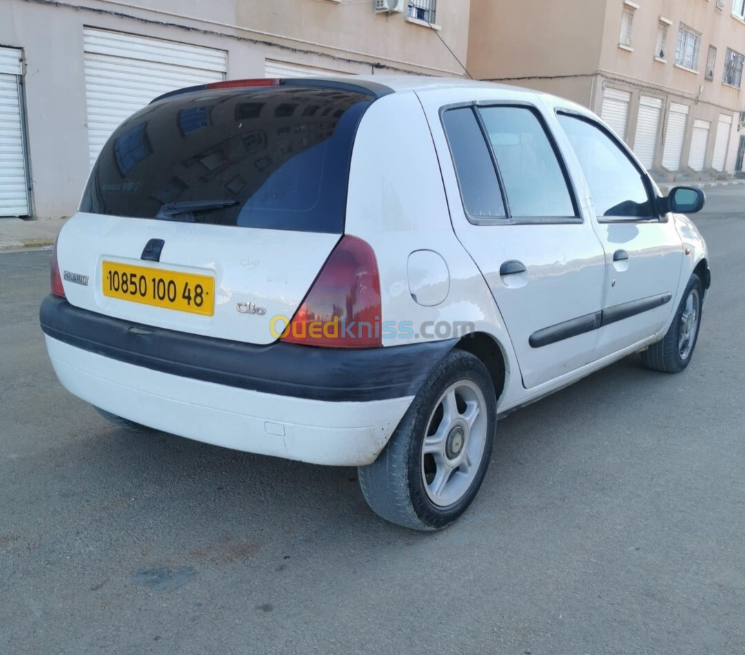 Renault Clio 2 2000 clio 2