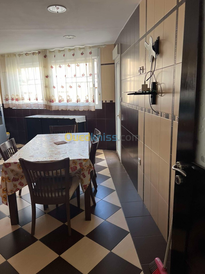 Location Appartement F5 Alger Beni messous