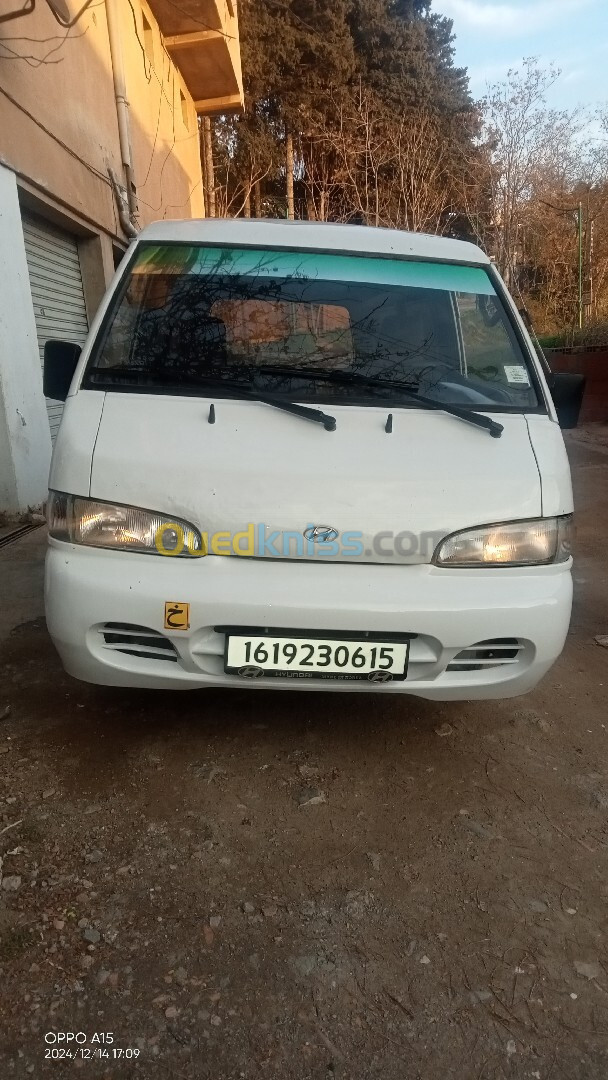 Hyundai H1 2006 Tolé