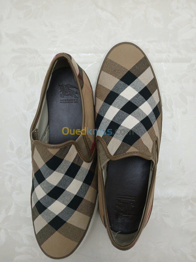 Burberry authentique p44 