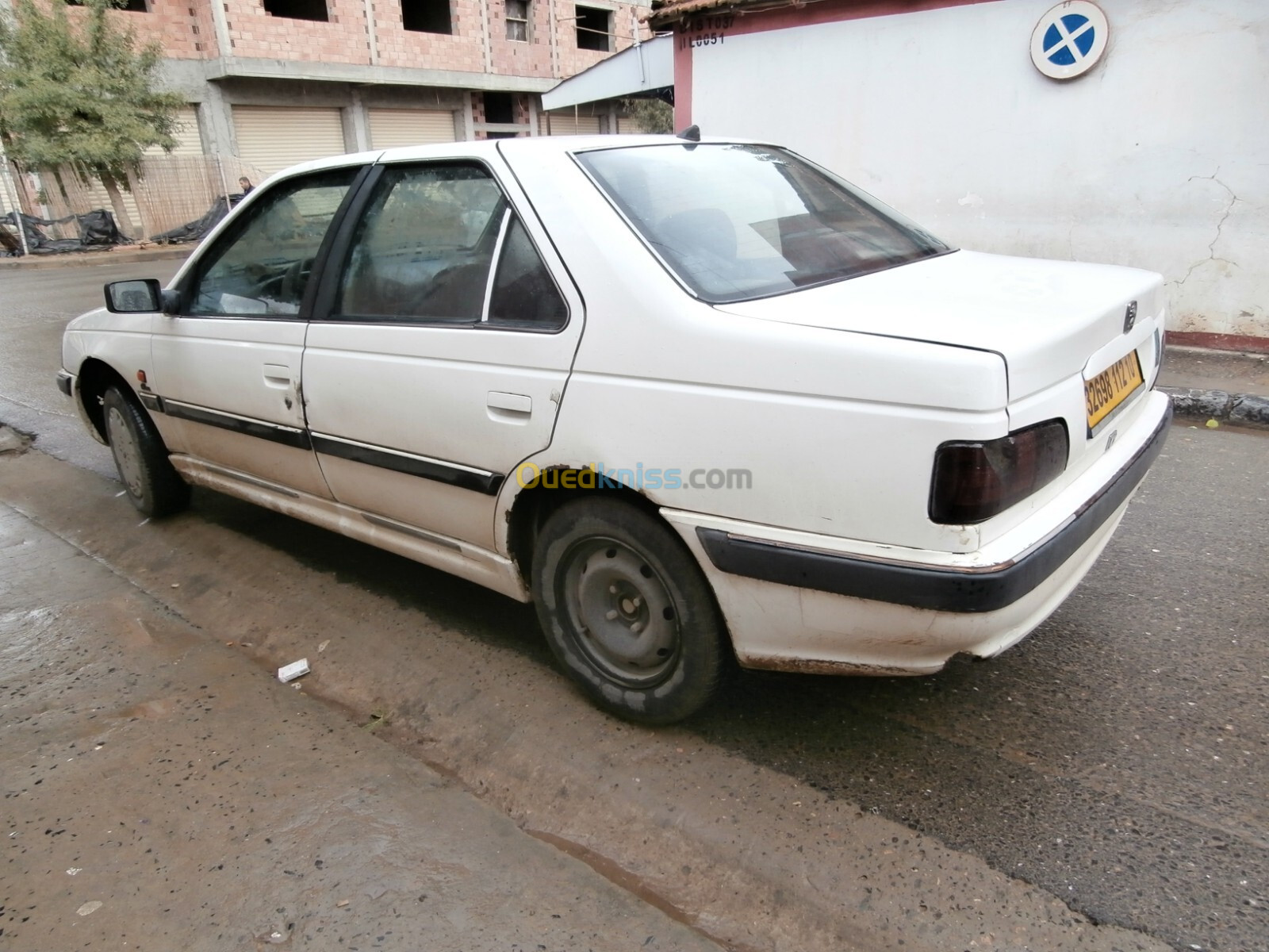 Peugeot 405 2012 pars