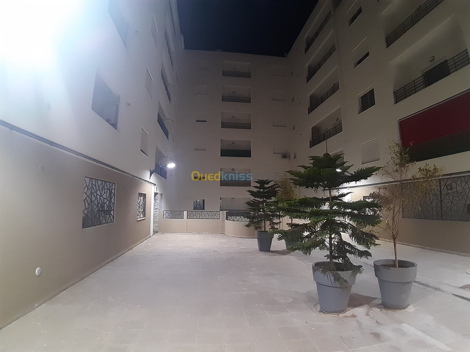 Location Appartement F4 Alger Draria