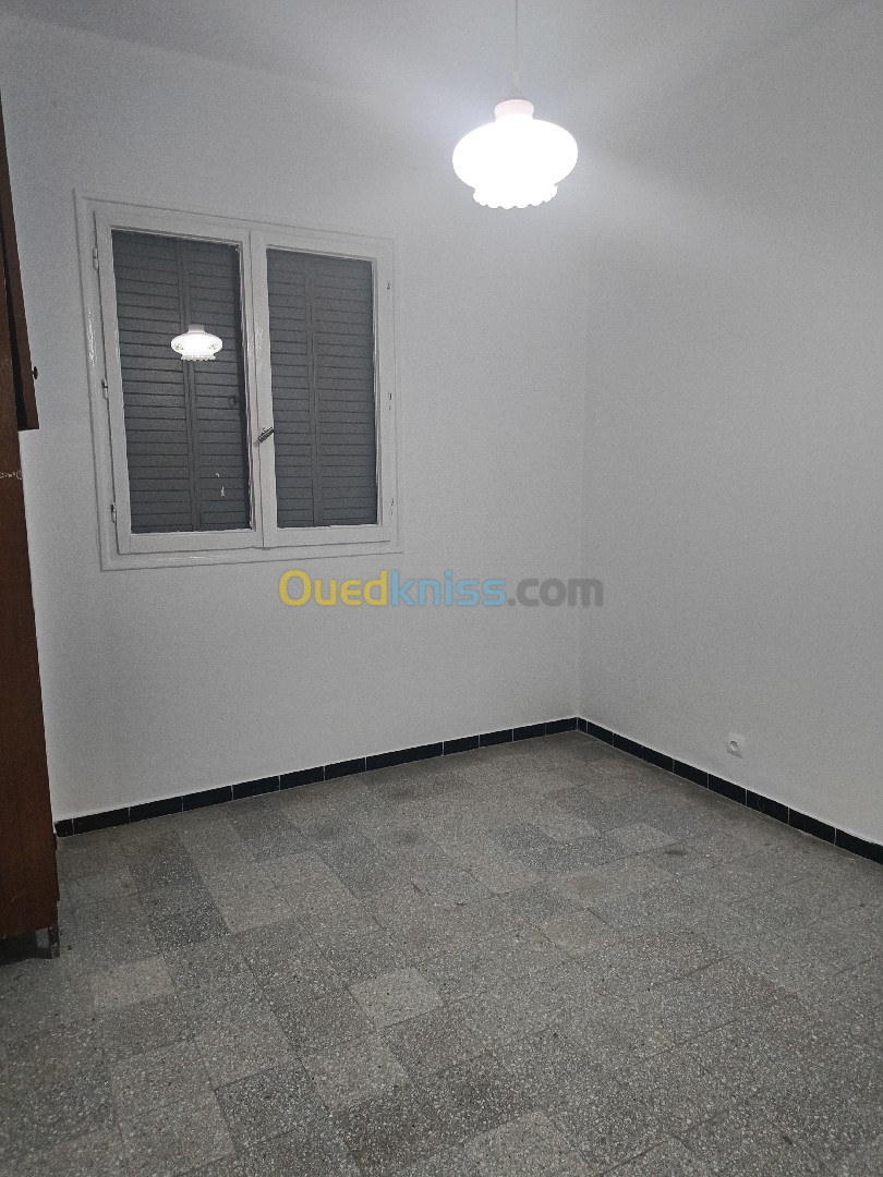 Location Appartement F3 Alger Chevalley