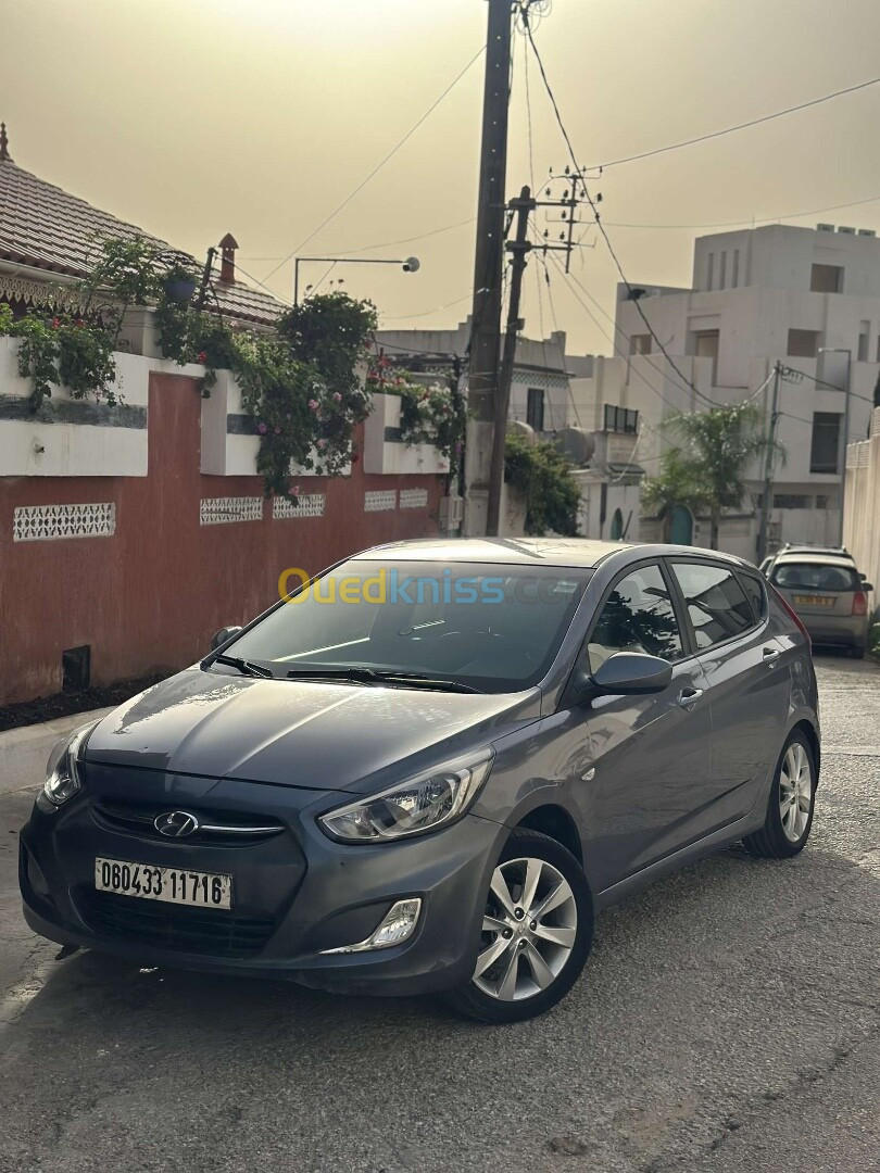 Hyundai Accent RB  5 portes 2017 Préstige