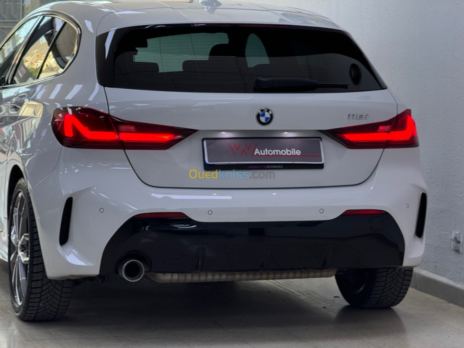 BMW 118 i 2023 Pack M