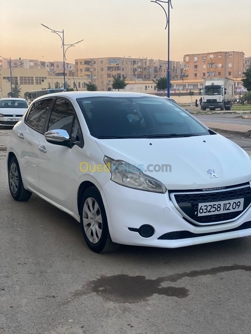 Peugeot 208 2012 Access