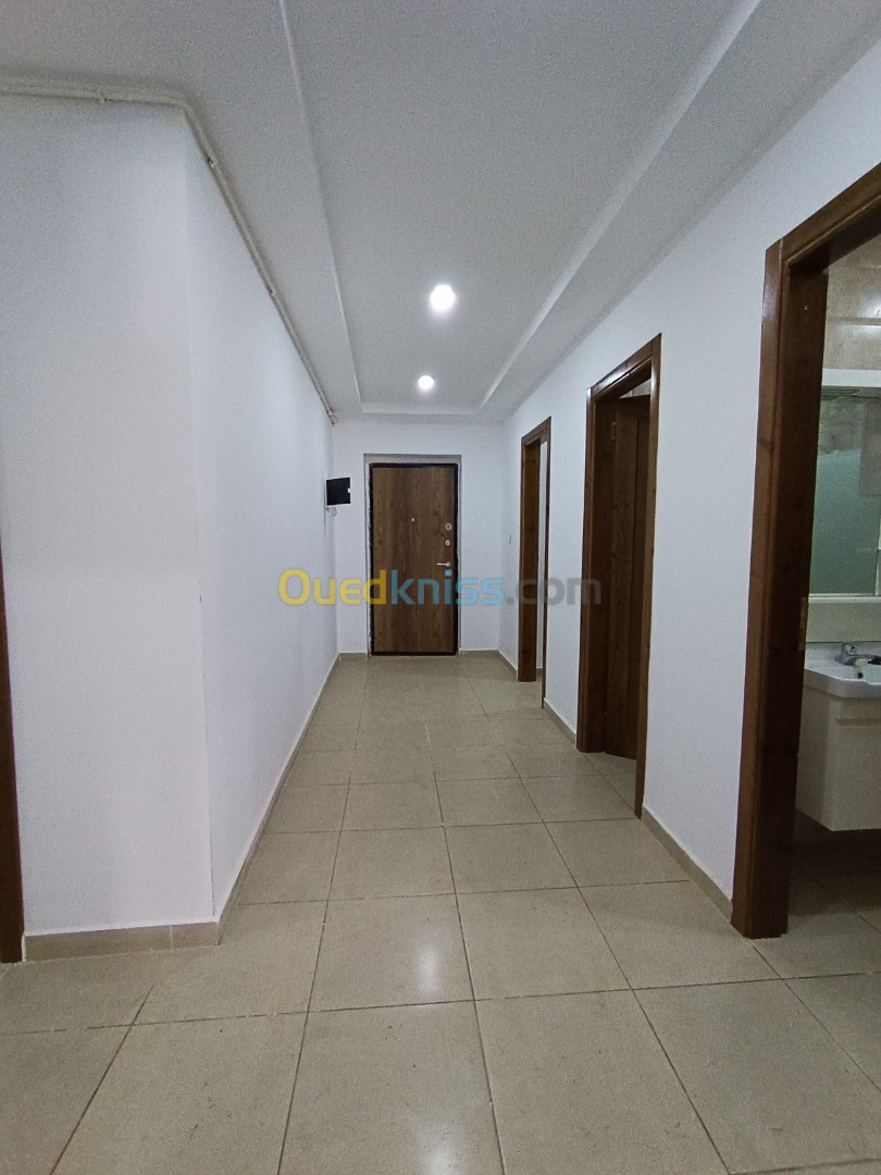 Vente Appartement F4 Oran Bir el djir