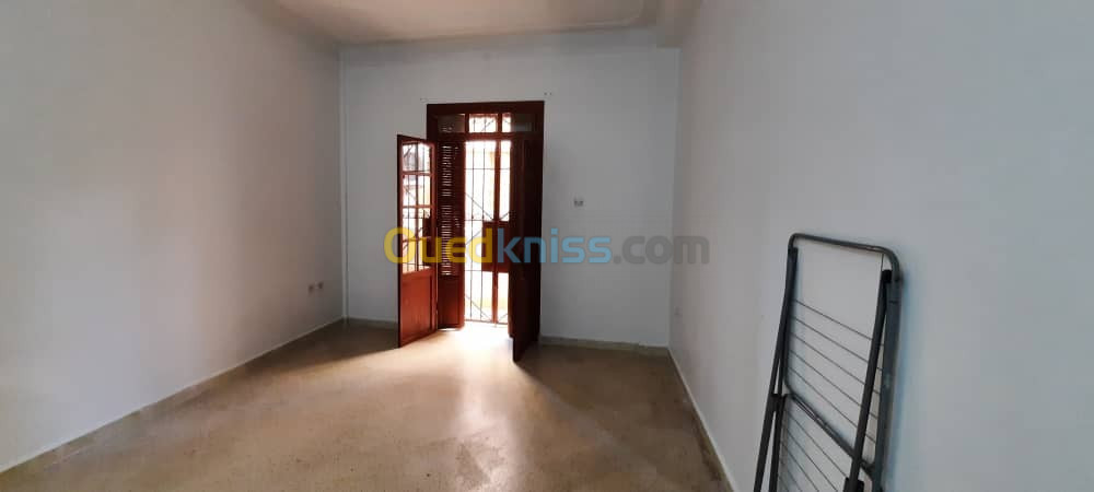 Location Appartement F4 Alger Ain naadja