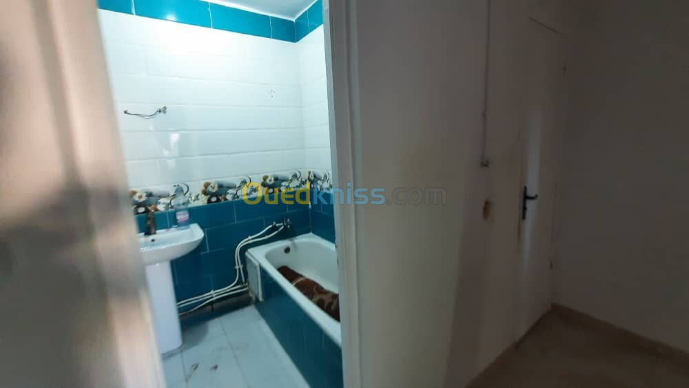 Location Appartement F3 Alger Ain naadja