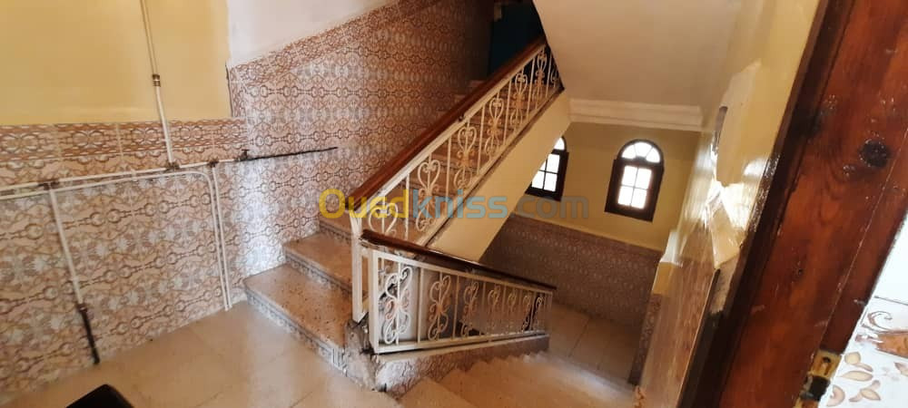 Location Niveau De Villa F4 Alger Ain naadja