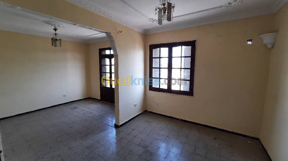 Vente Appartement F2 Alger Ain naadja