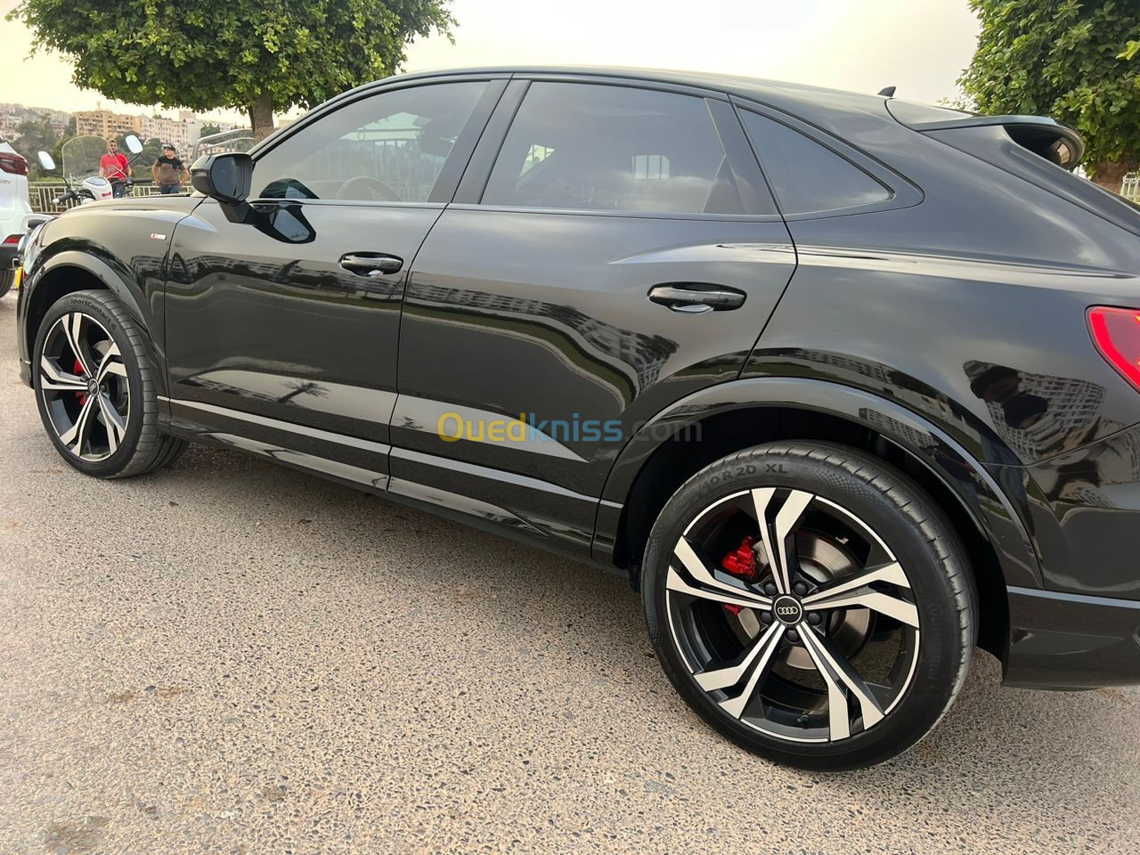 Audi Q3 2023 S LINE