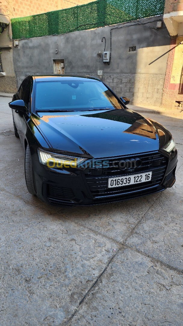 Audi A6 2022 A6