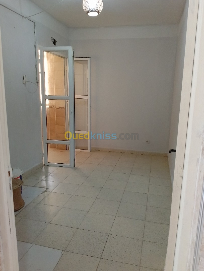 Vente Appartement F3 Alger Hraoua