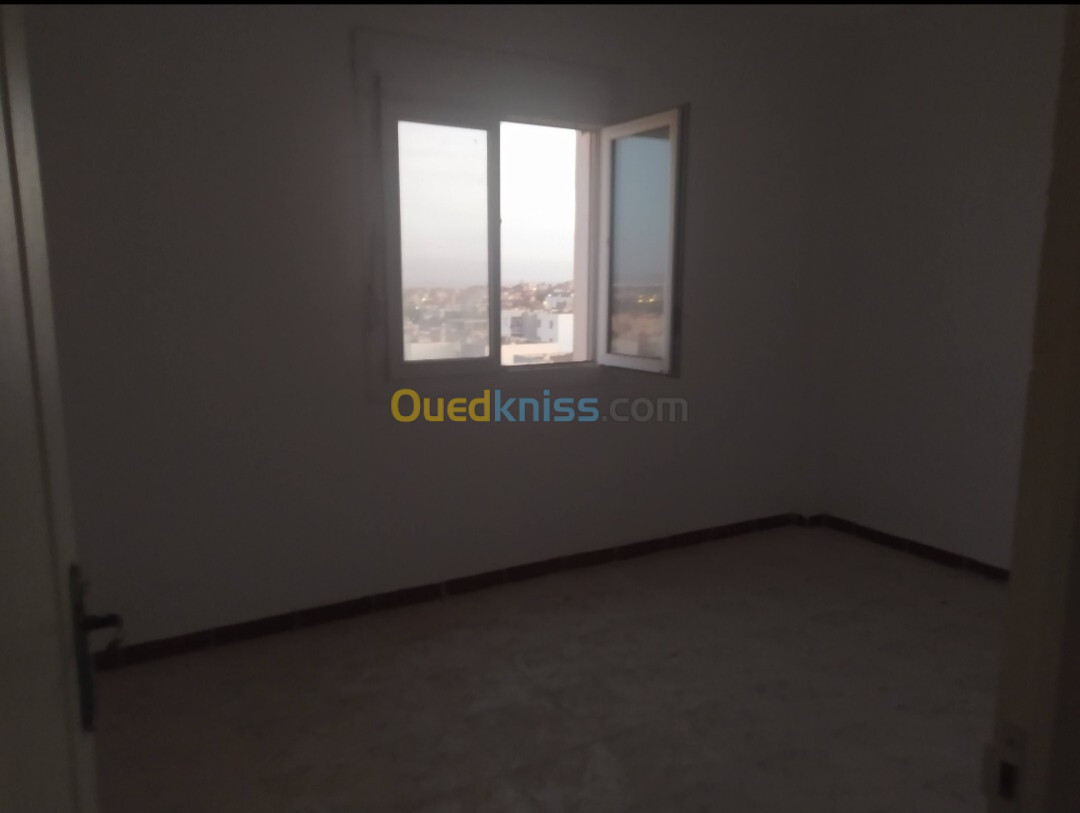 Vente Appartement F4 Oran Es senia