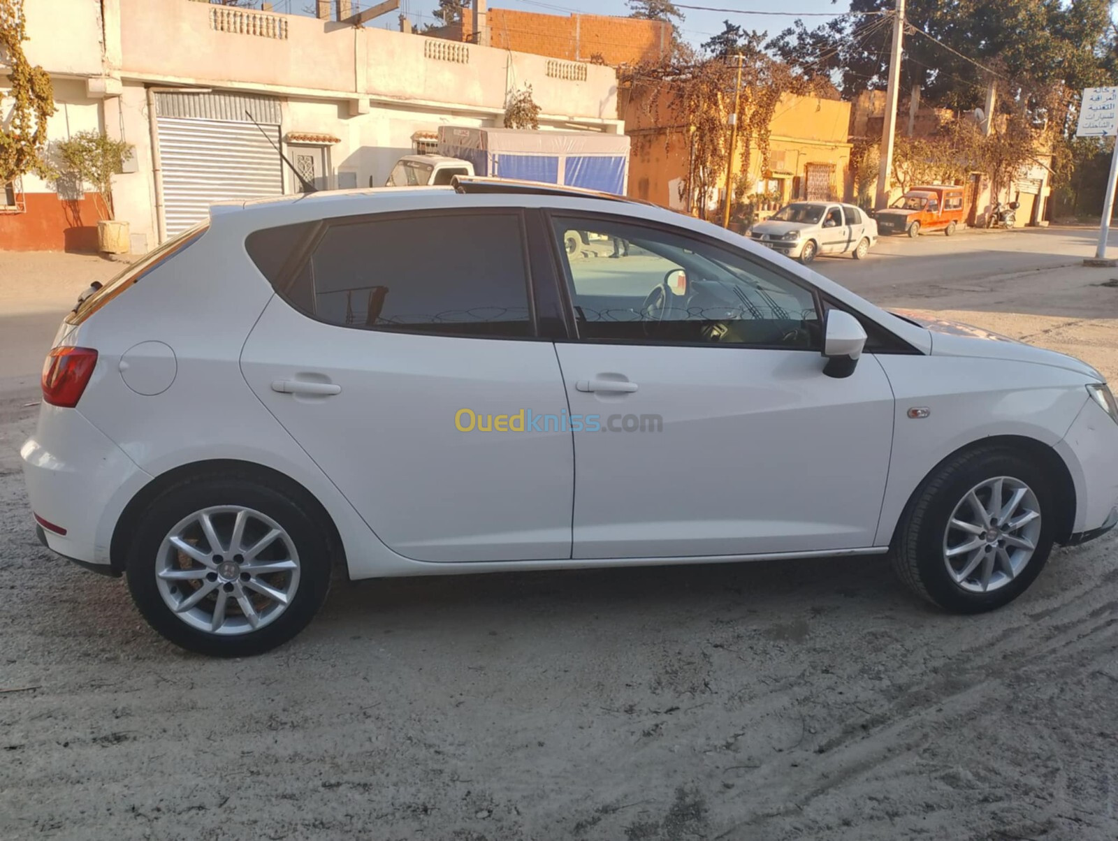 Seat Ibiza 2012 Fully +Toit ouvrant