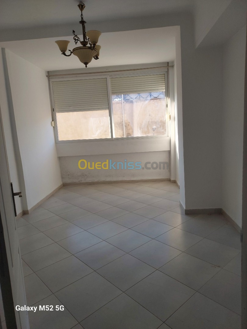 Location Appartement F2 Alger Belouizdad