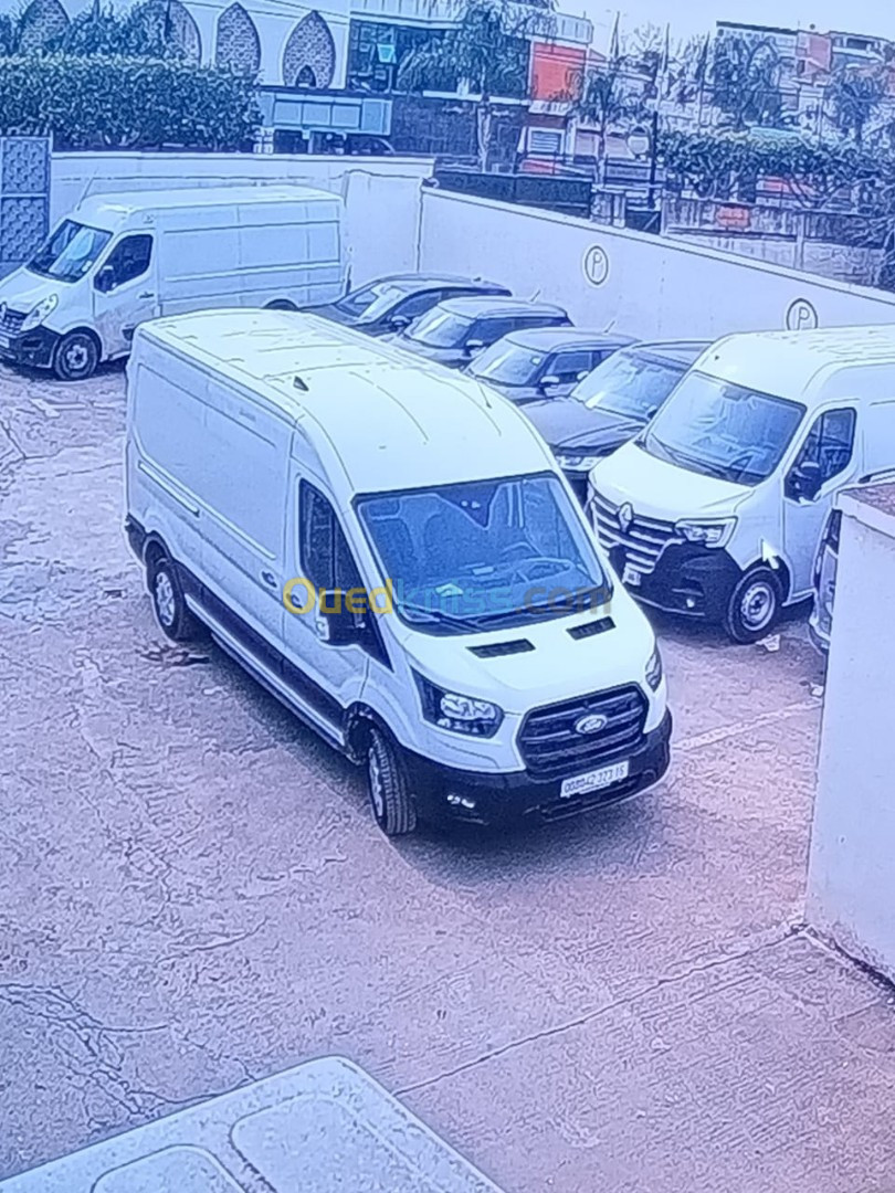 Ford Transit Trend 310 L3H2 2023