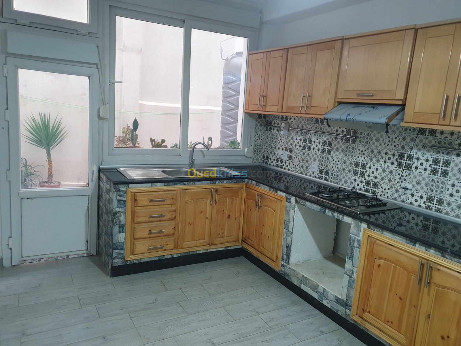 Location Niveau De Villa F3 Annaba Annaba