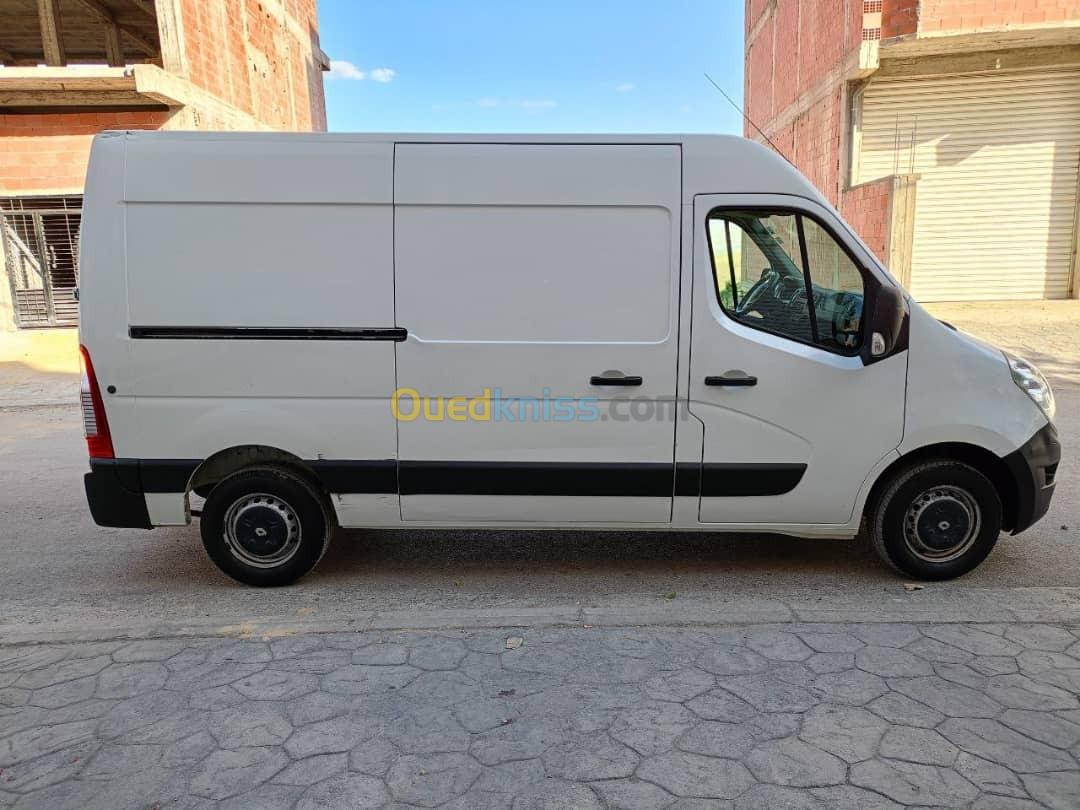 Renault Master3 2012