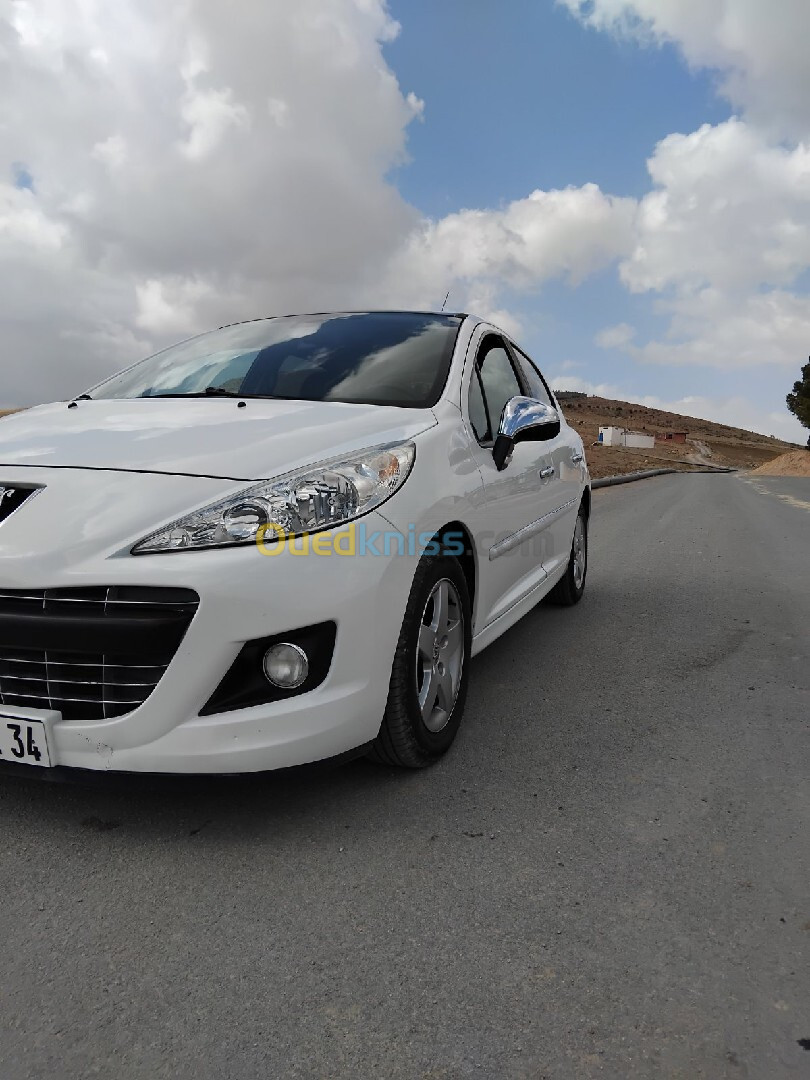 Peugeot 207 2012 