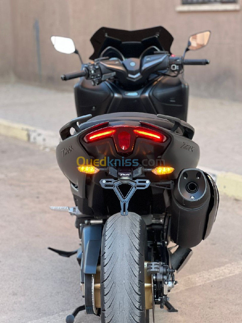 Yamaha Tmax560 tech max 2021