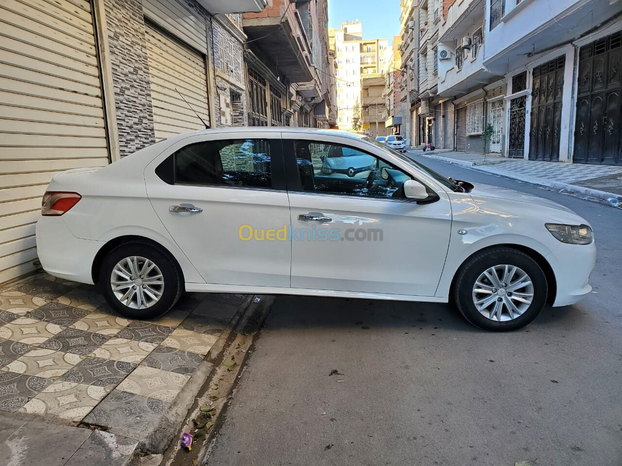 Peugeot 301 2013 Active