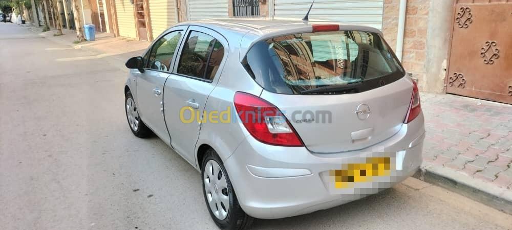 Opel Corsa 2011 