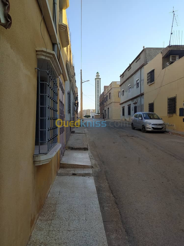 Vente Niveau De Villa F8 Mostaganem Mezghrane