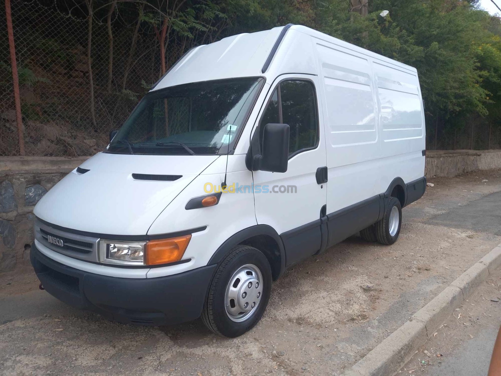 Iveco C11 2004