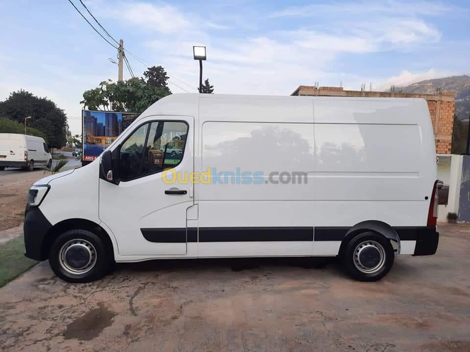 Renault Master 2023