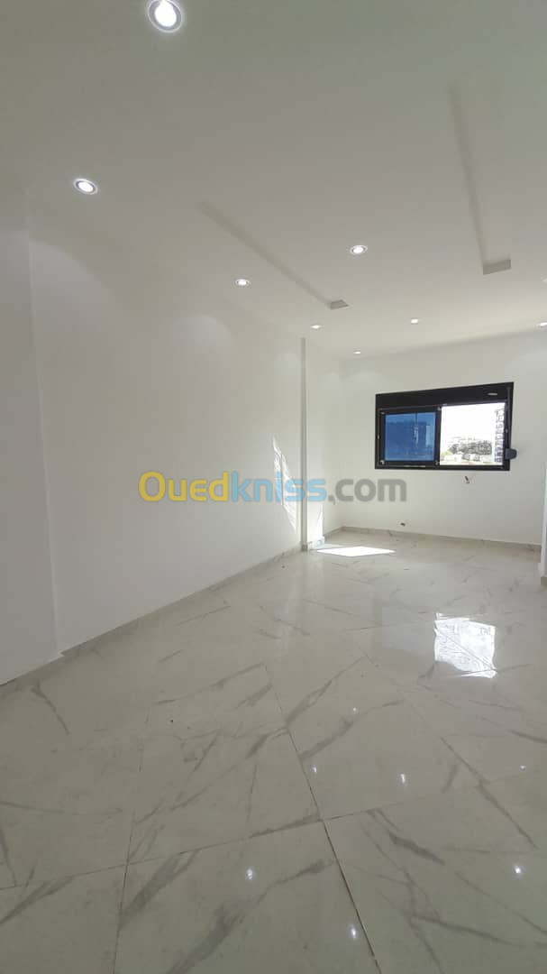 Vente Appartement F3 Alger Bordj el bahri