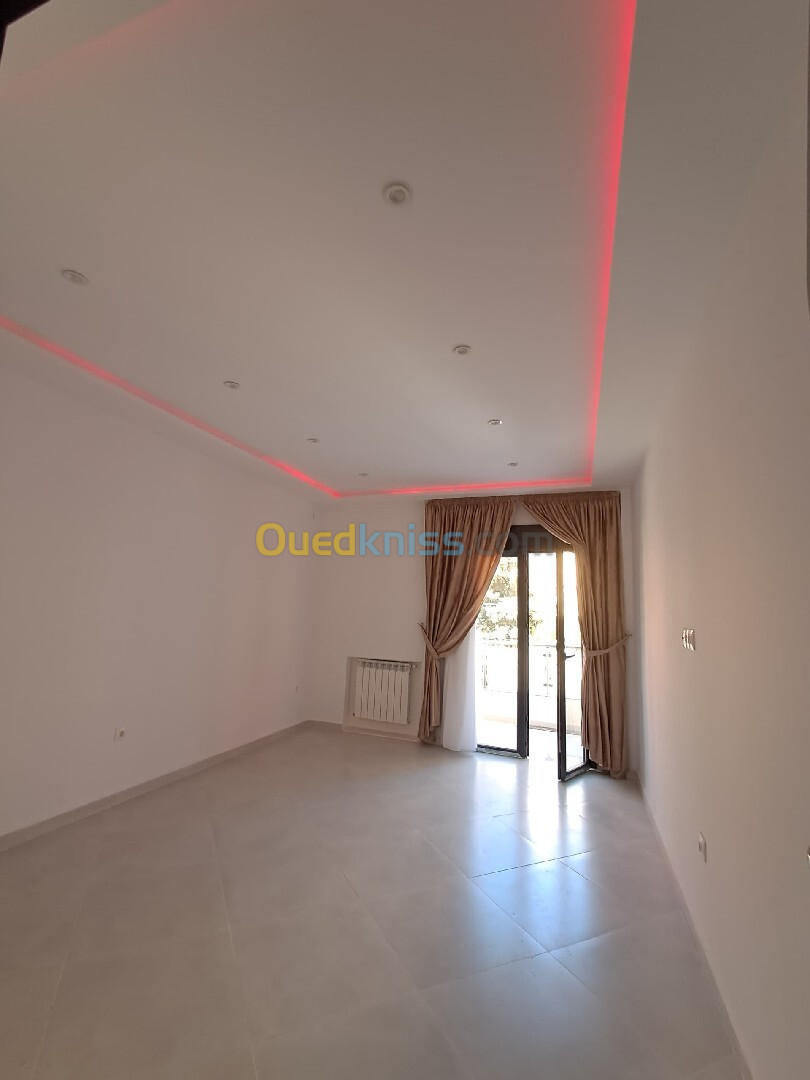 Vente Appartement F4 Alger Bordj el bahri