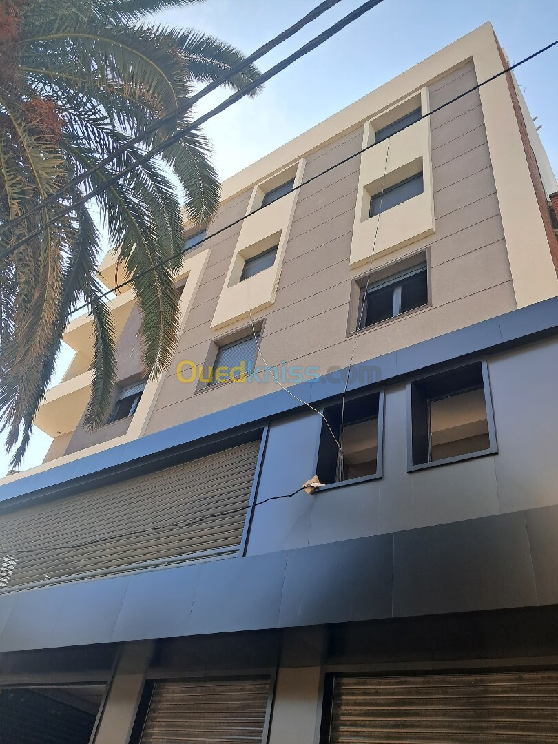 Vente Appartement F4 Alger Bordj el bahri