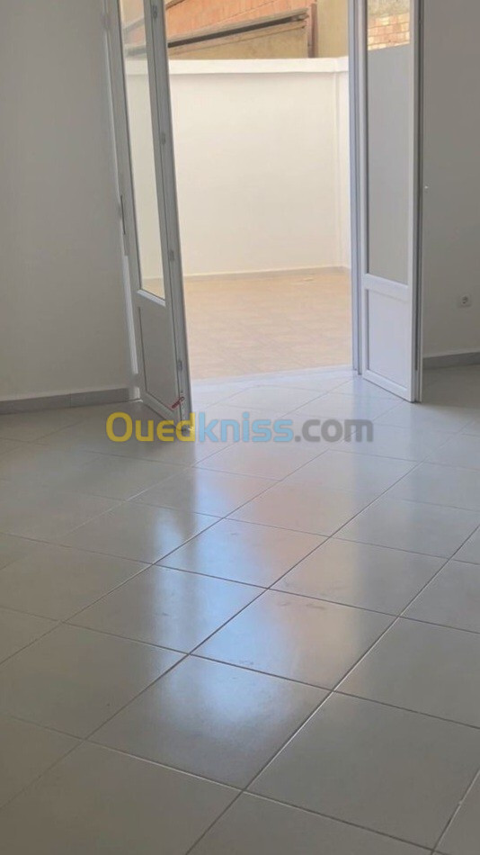 Vente Appartement F2 Alger Bordj el kiffan