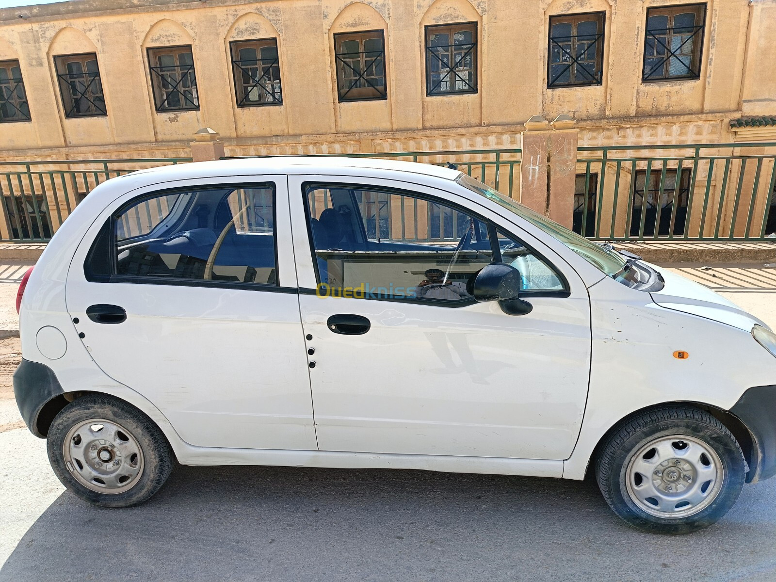 Chevrolet Spark 2015 Lite Base