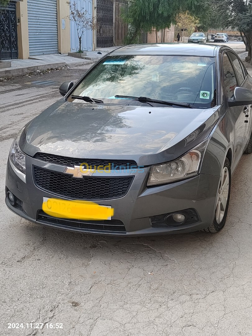 Chevrolet Cruze 2012 LT