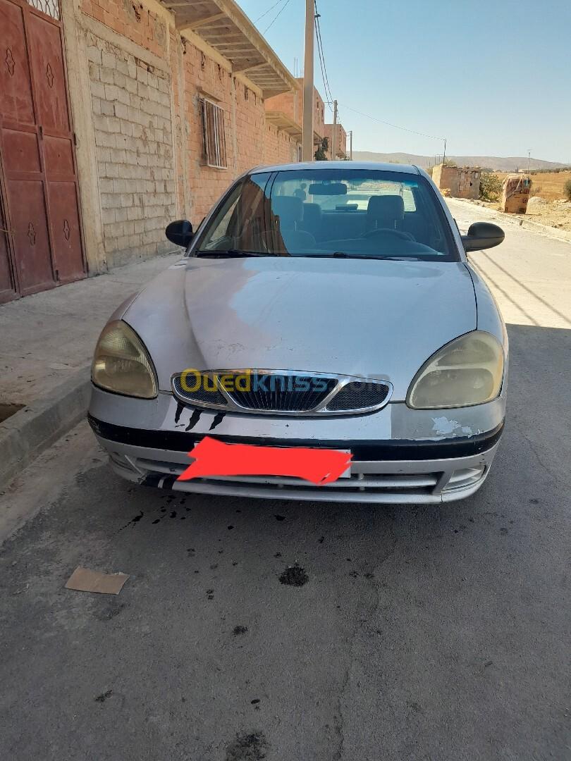 Daewoo Nubira 2000 2