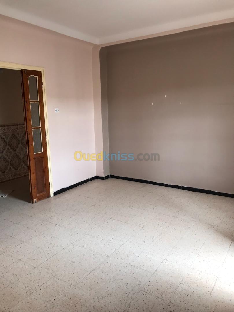 Vente Appartement F3 Batna Fesdis