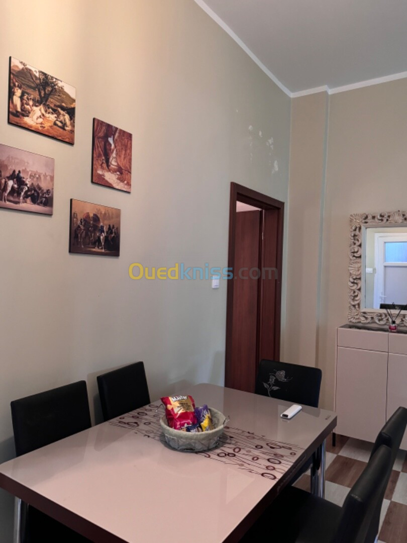 Location vacances Appartement F3 Mostaganem Mostaganem