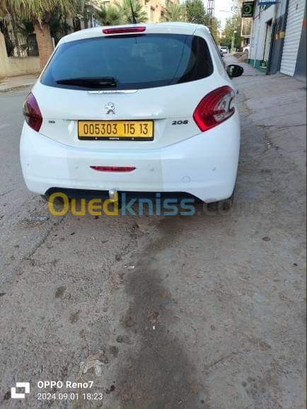 Peugeot 208 2015 208