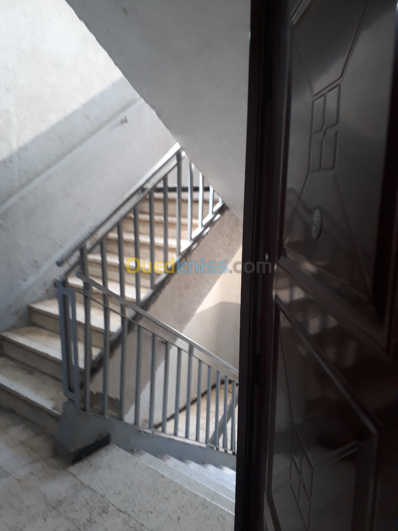 Vente Appartement F5 Alger Bab ezzouar