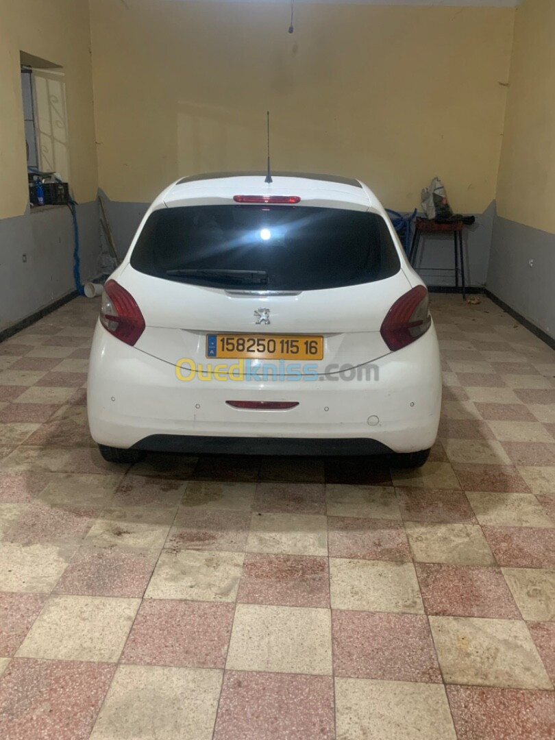 Peugeot 208 2015 208 hdi