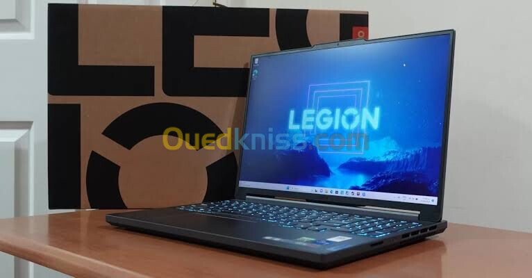  LENOVO LEGION SLIM 5 16APH8 AMD RYZEN 7 7840HS 24GO DDR5 512GO SSD NVIDIA GEFORCE RTX4060 8GO 140w