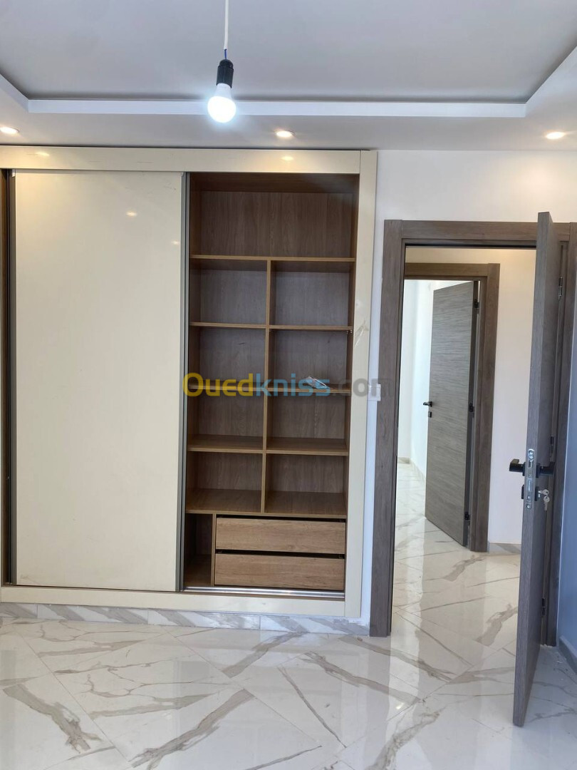 Vente Appartement F4 Alger Bordj el bahri