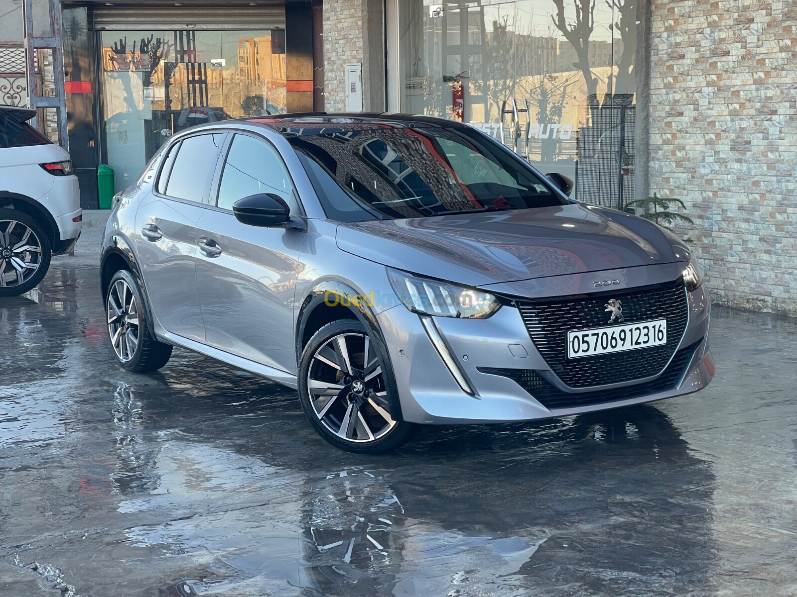 Peugeot 208 2023 GT