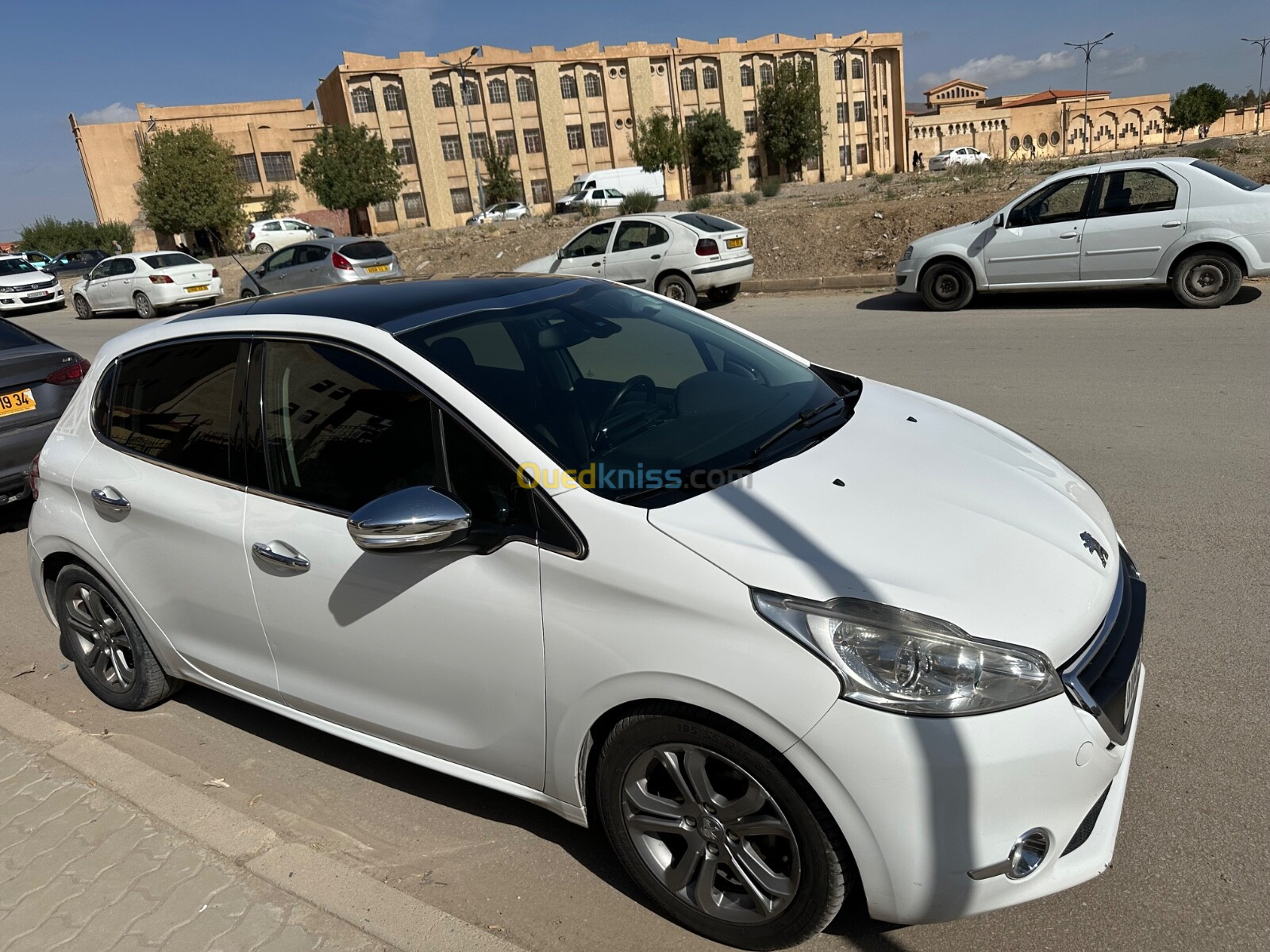 Peugeot 208 2014 Allure