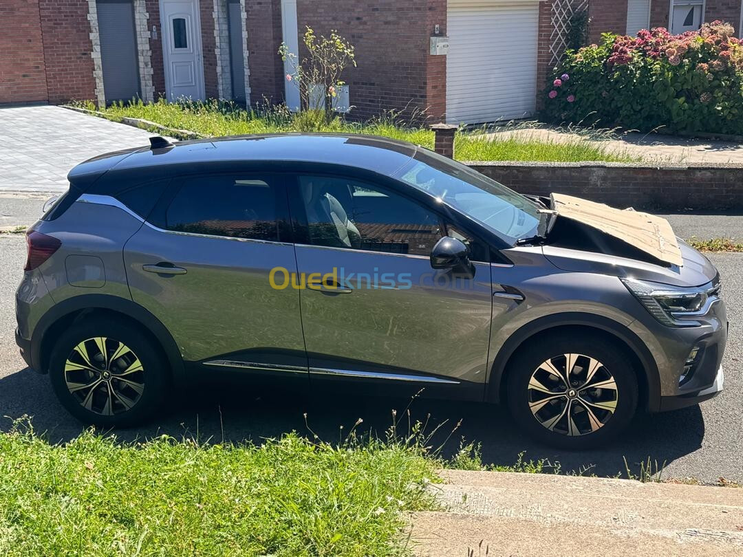 Renault Captur 2023 Techno