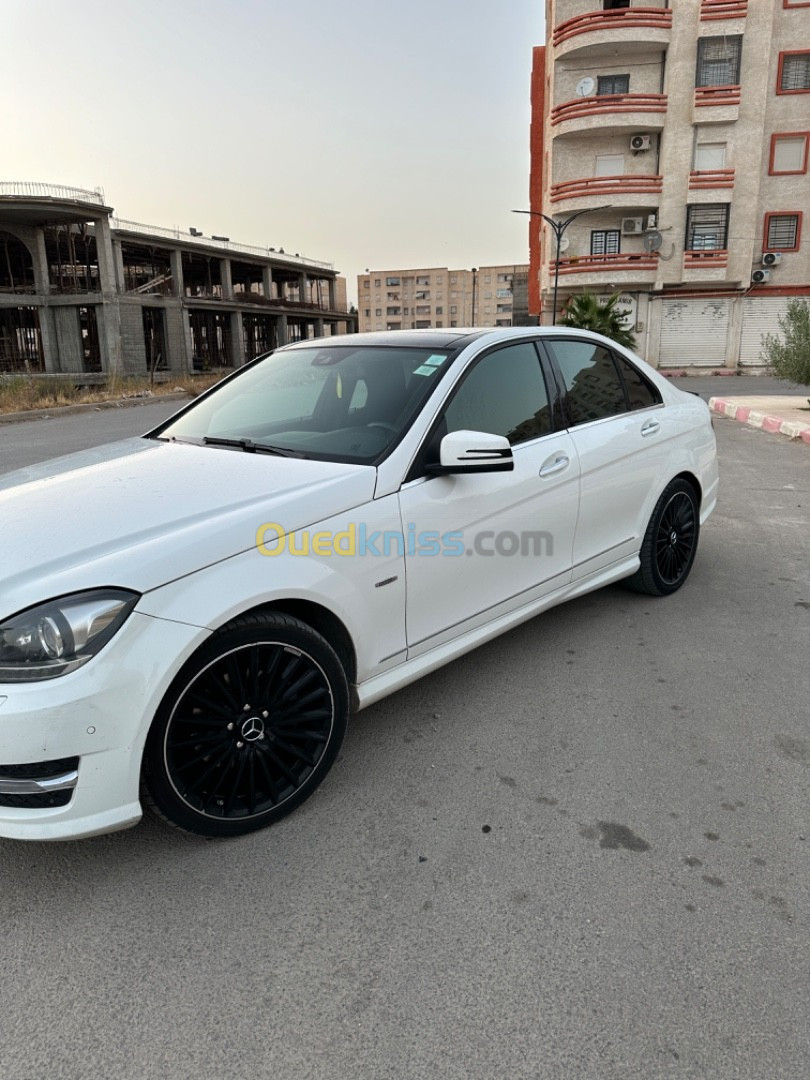 Mercedes Classe C 2014 220 AMG Line